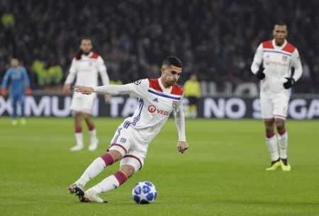 联在联赛中 联在联赛中